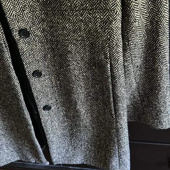 LOFT Black and Brown Trench Coat - Picture 4 of 6